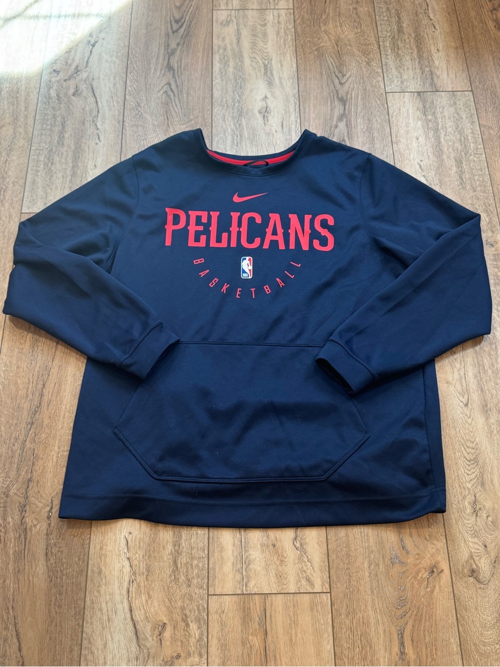 Nike Authentic NBA Men’s Pelicans Navy Blue Crewneck with Red Print
